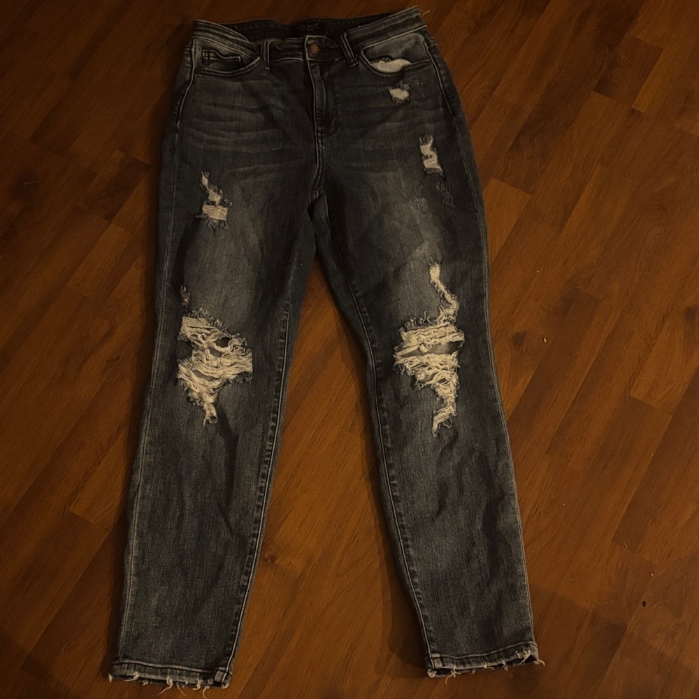 Women's Blue Jeans - Distressed Boyfriend Fit, Size 7/28